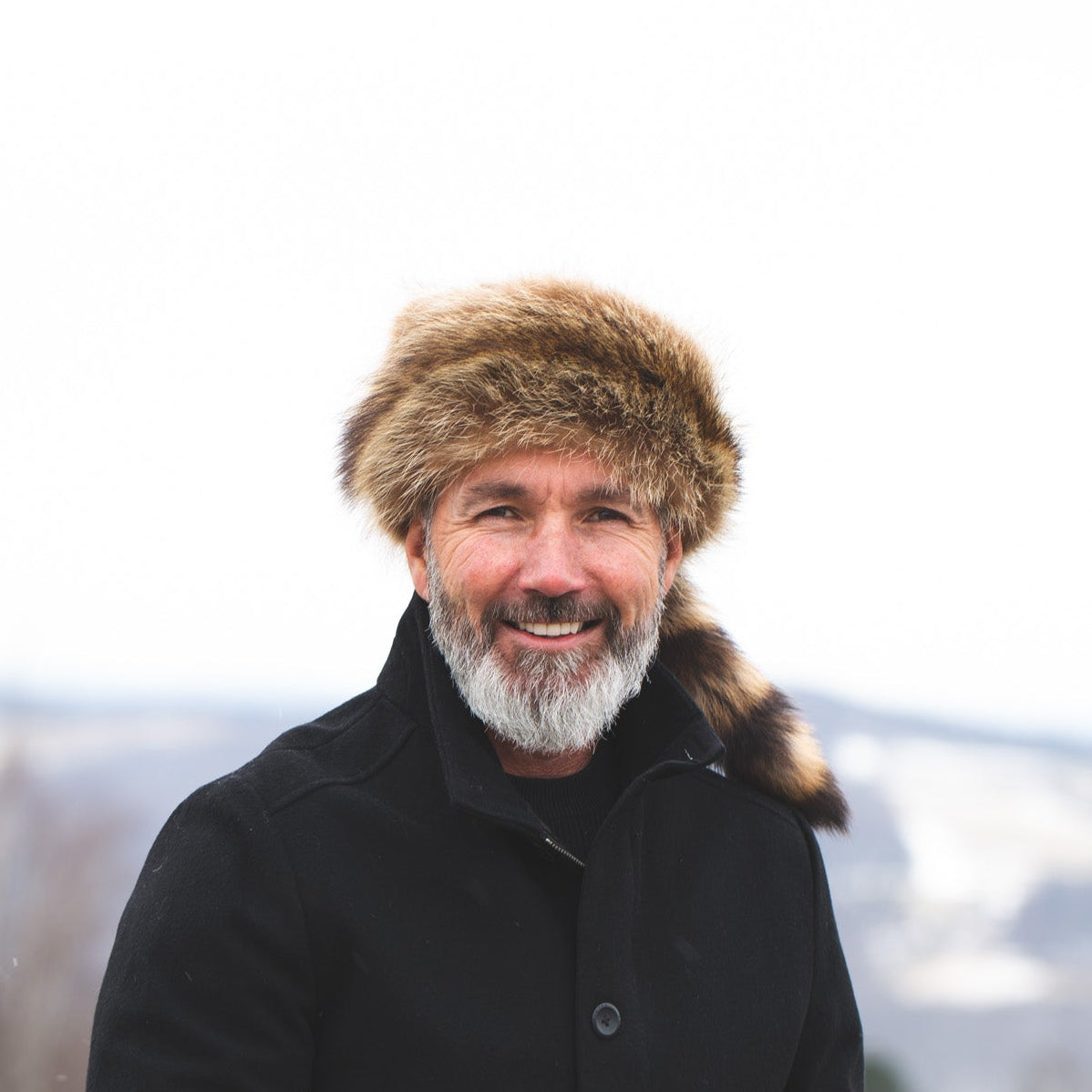 What animal fur was davy crockett's cap made of?