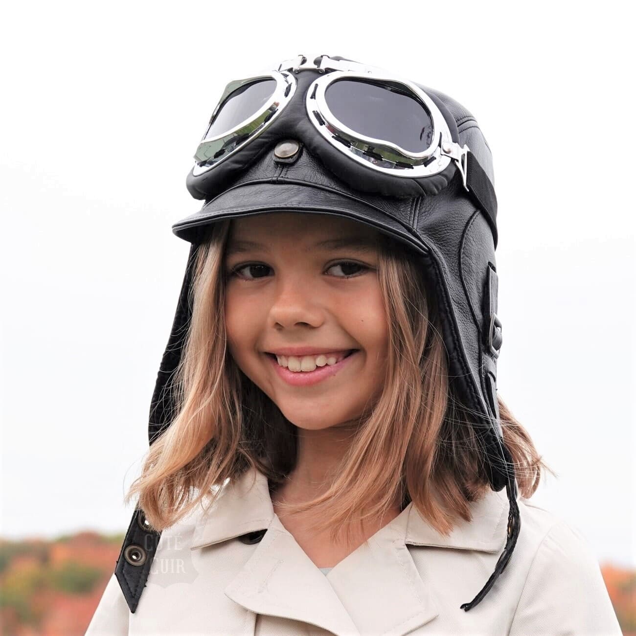 Chrome Vintage Aviator Goggles styled with a leather aviator hat