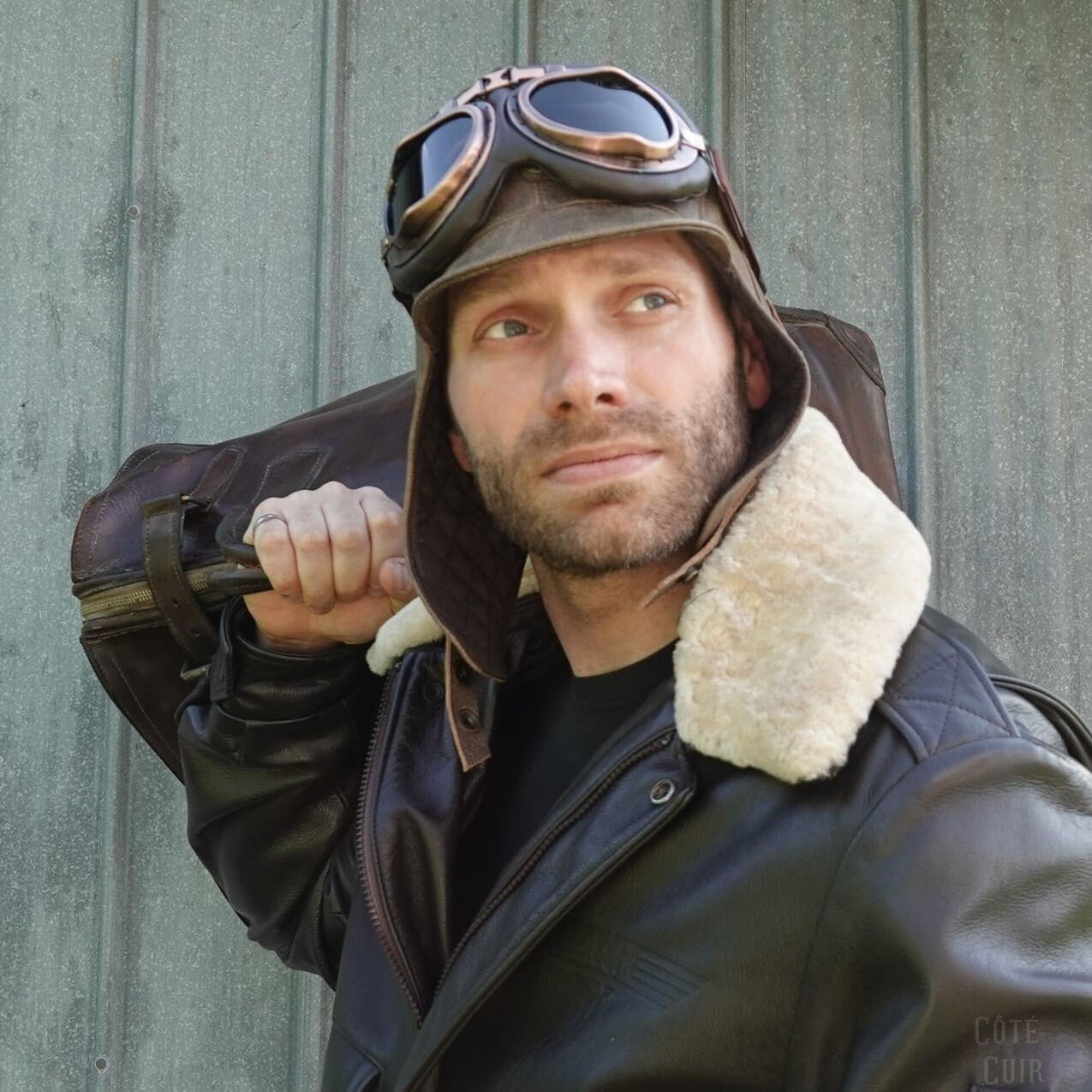 vintage aviator cap and goggles
