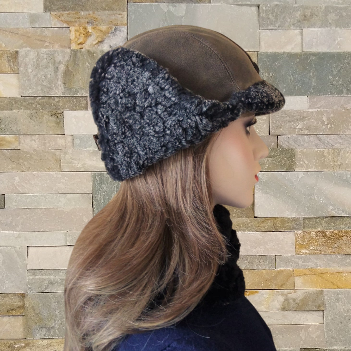 Sheepskin English Hat - Brown